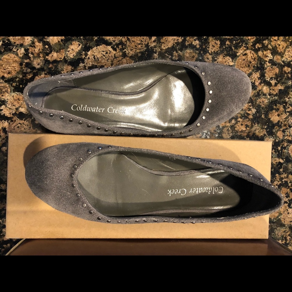 ballet flats